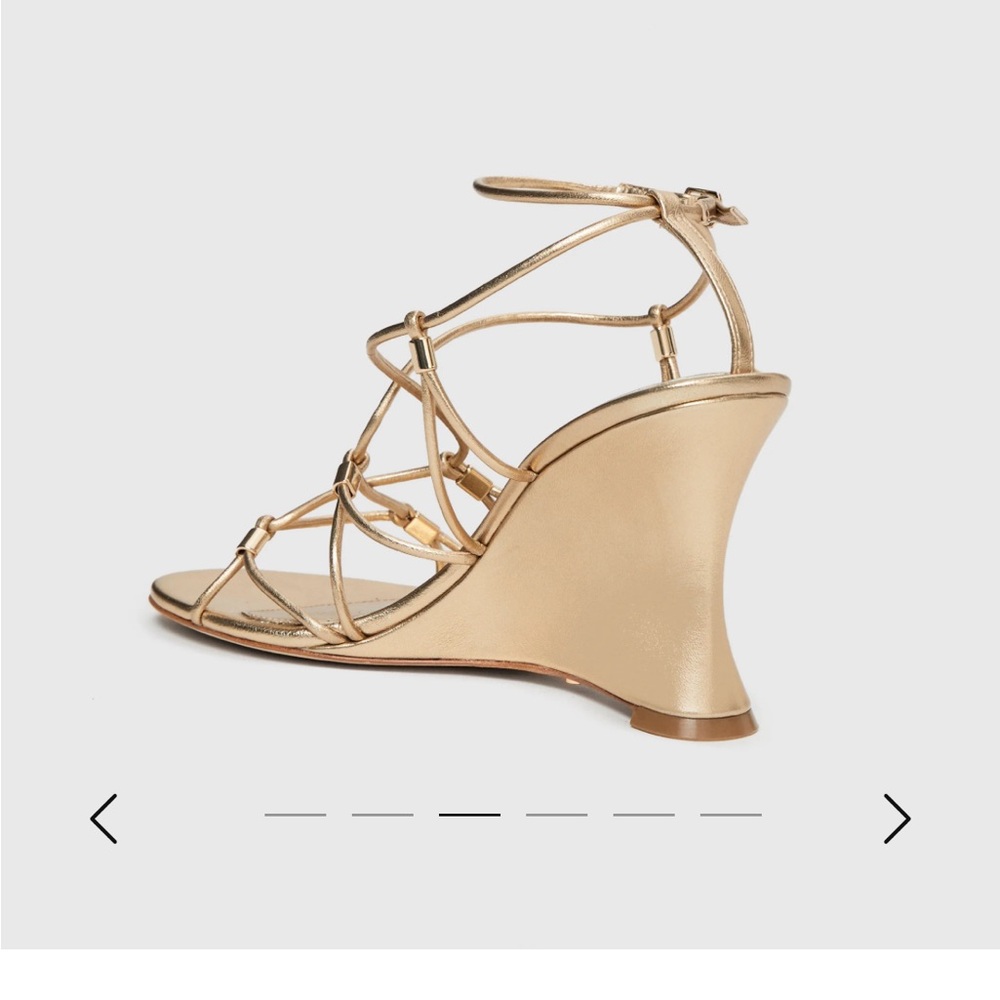 Paige varya wedge in size 7. Light Gold - Picture 3 of 10